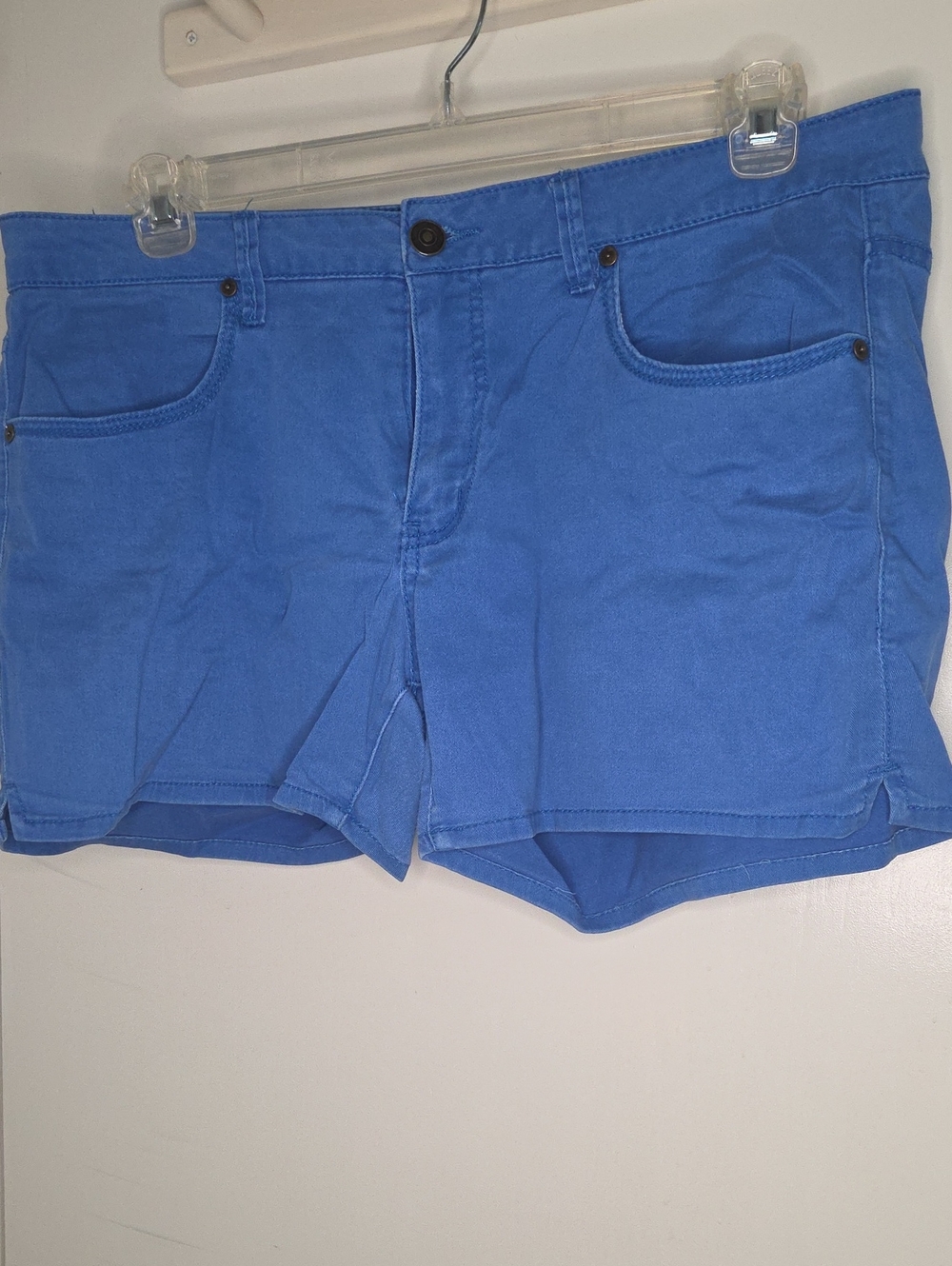 Faded Glory Bright Blue Denim-Style Women’s Shorts